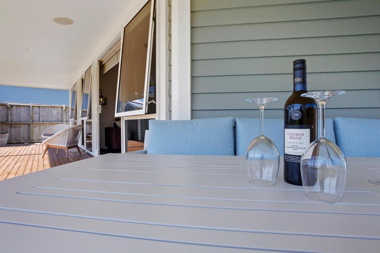 Sky Blue Retreat - Waihi Beach Holiday Home 외부 사진
